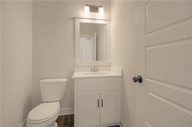 $499,900 | 6000 Northeast 118th Street, Kansas City, MO 64156