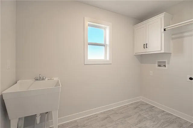 $499,900 | 6000 Northeast 118th Street, Kansas City, MO 64156