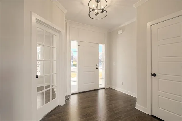 $499,900 | 6000 Northeast 118th Street, Kansas City, MO 64156