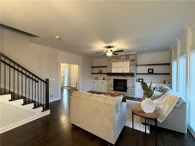 $499,900 | 6000 Northeast 118th Street, Kansas City, MO 64156