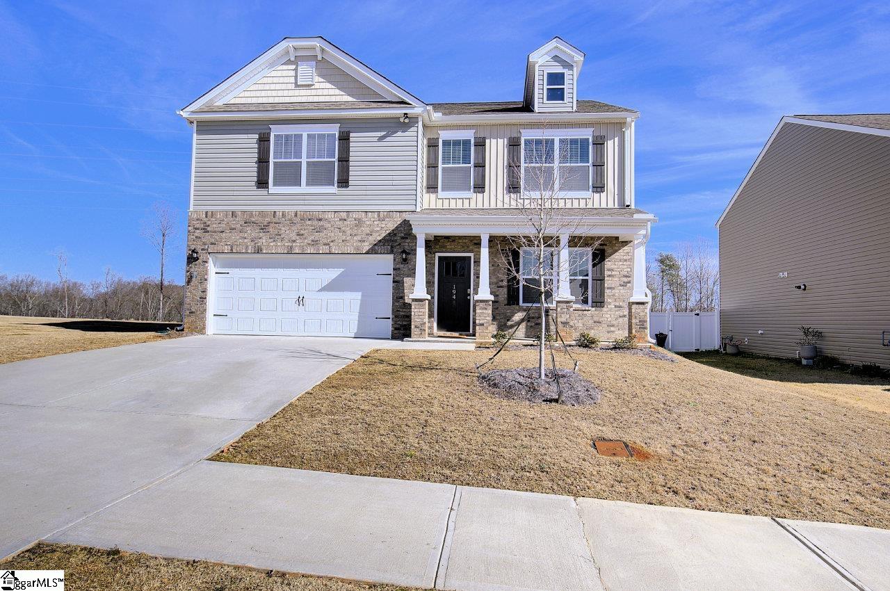 194 Light Spring Road Easley, SC 29642 - Photo 1 of 36 Gallery Image 1