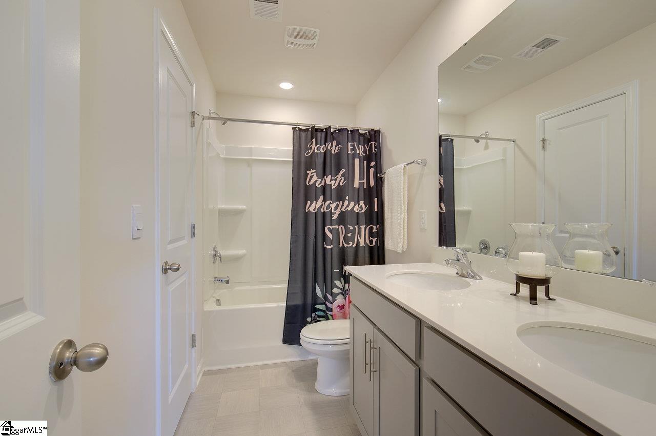194 Light Spring Road Easley, SC 29642 - Photo 31 of 36 Gallery Image 31