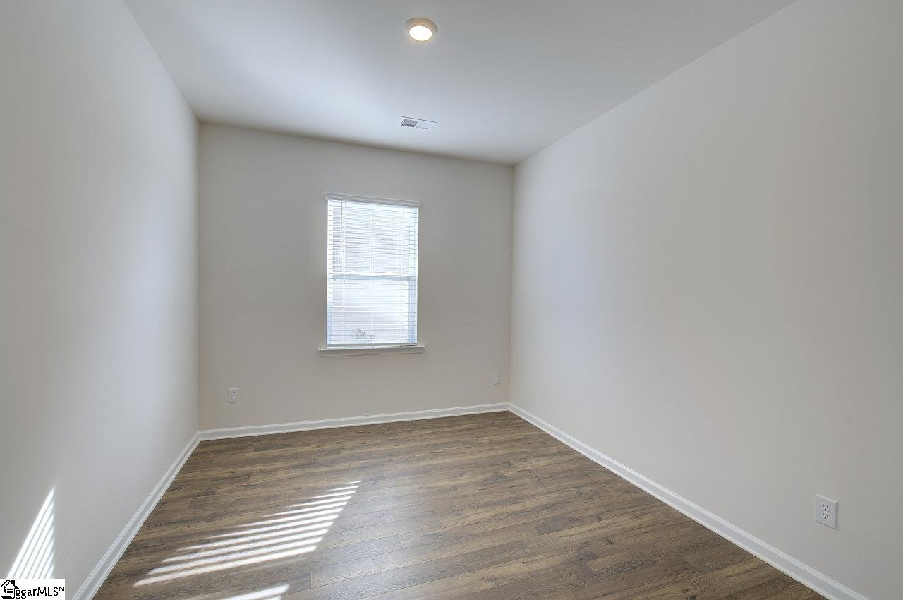 194 Light Spring Road Easley, SC 29642 - Photo 6 of 36 Gallery Image 6