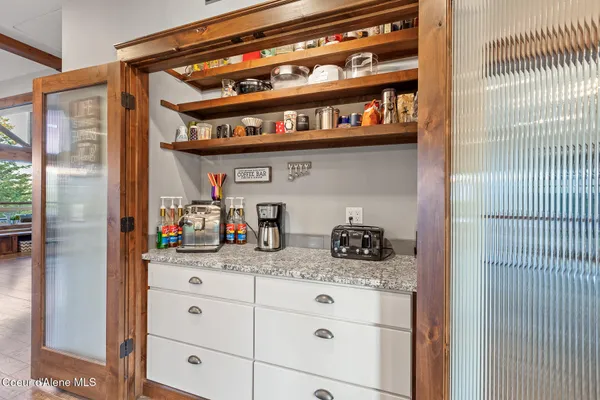 $1,950,000 | 18059 North Advent Lane, Post Falls, ID 83854