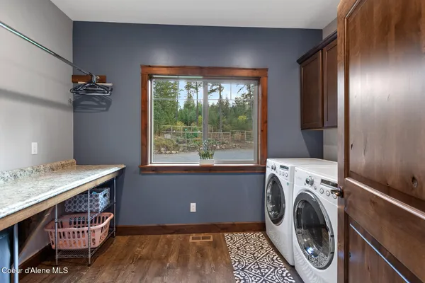 $1,950,000 | 18059 North Advent Lane, Post Falls, ID 83854