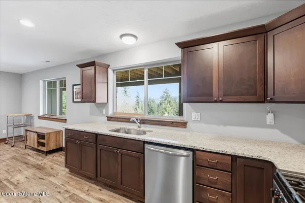 $1,950,000 | 18059 North Advent Lane, Post Falls, ID 83854