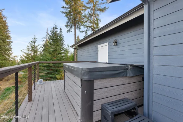 $1,950,000 | 18059 North Advent Lane, Post Falls, ID 83854