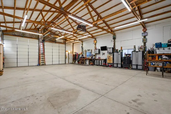 $1,950,000 | 18059 North Advent Lane, Post Falls, ID 83854