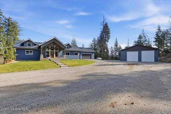 $1,950,000 | 18059 North Advent Lane, Post Falls, ID 83854