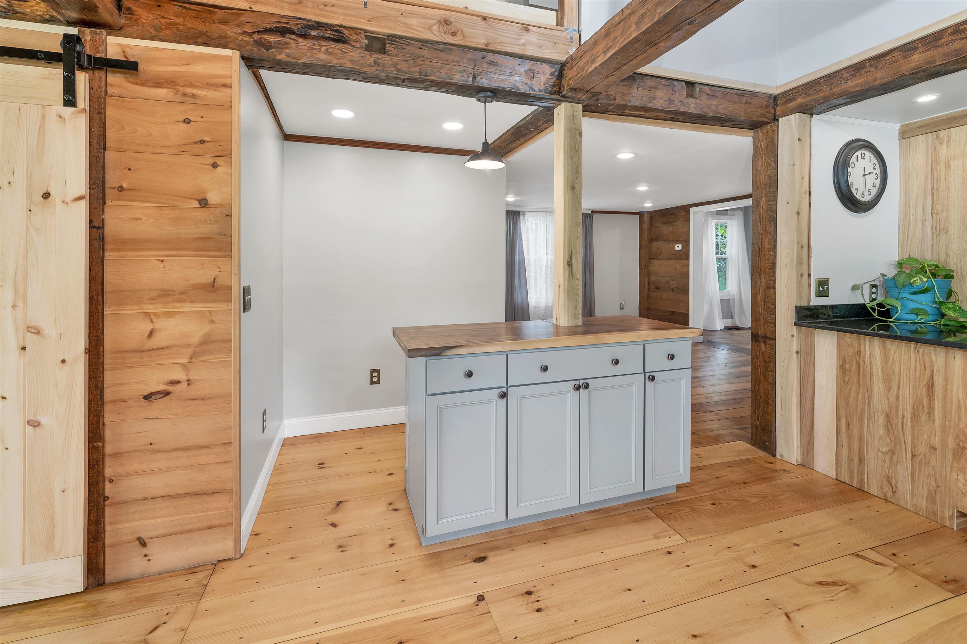 169 Suncook Valley Road Chichester, NH 03258 - Photo 11 of 59