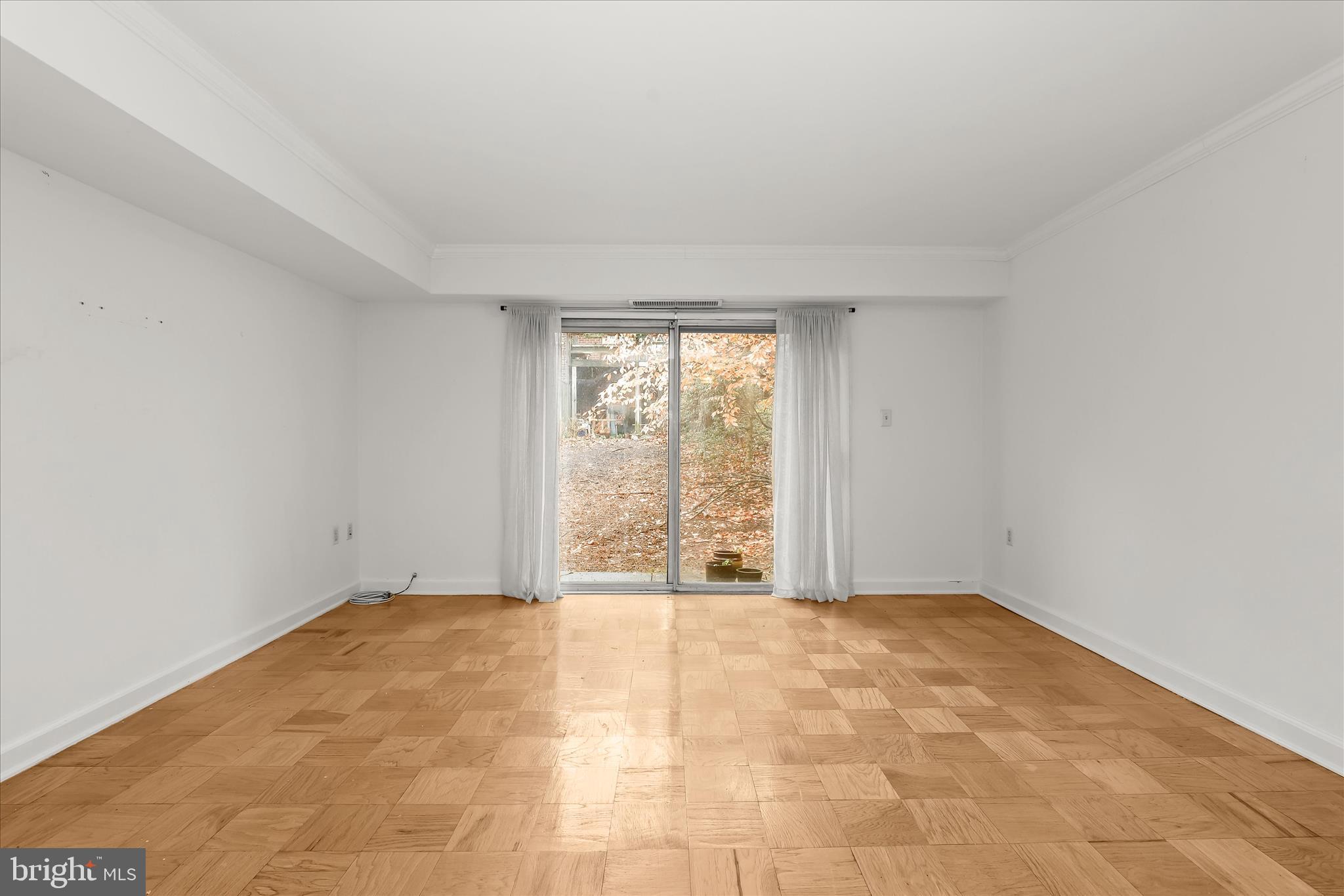 1937 Greenberry Road Baltimore, MD 21209 - Photo 8 of 29 a view of an empty room with a window