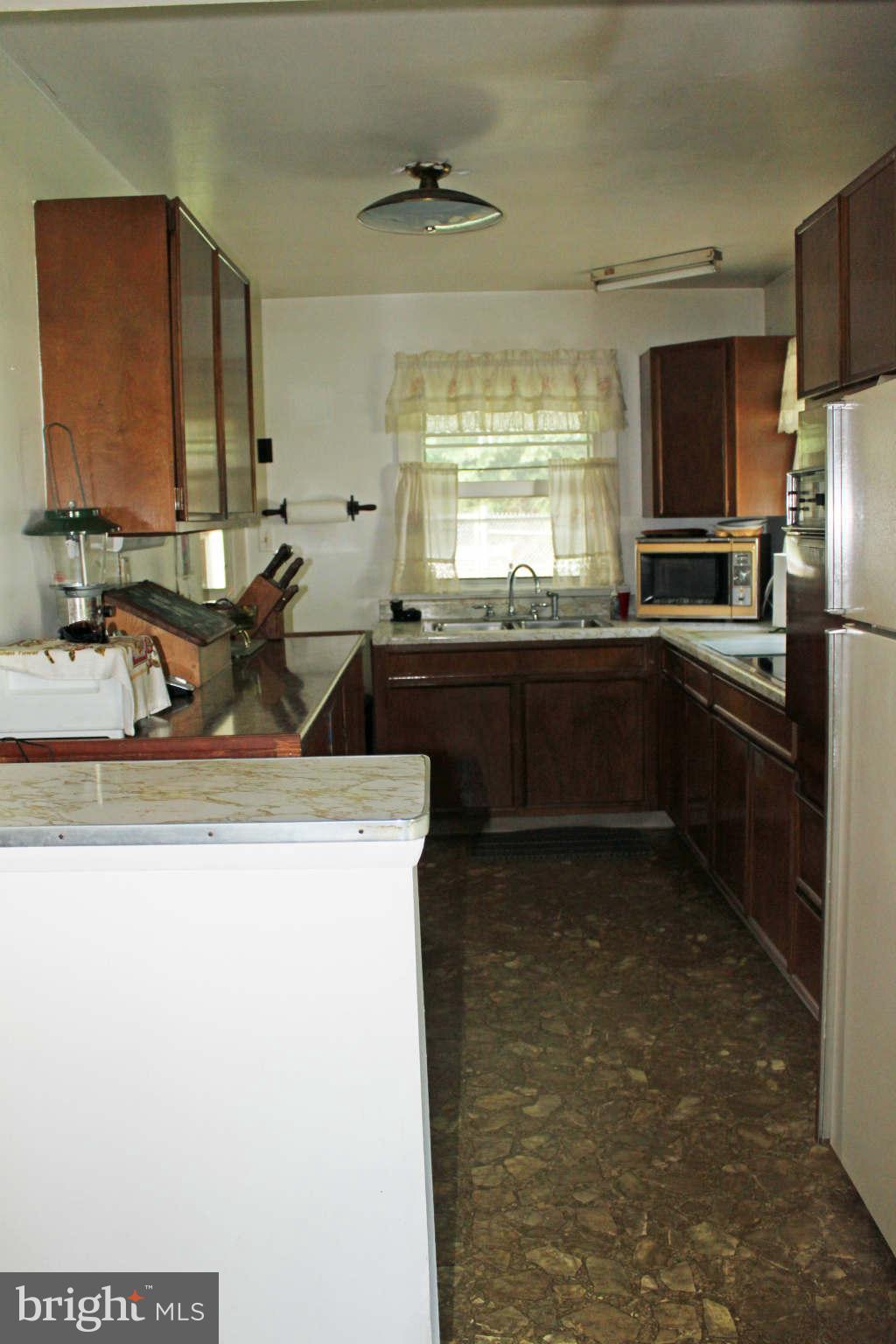 2 Brick Church Road Edgewater, MD 21037 - Photo 10 of 21 Kitchen