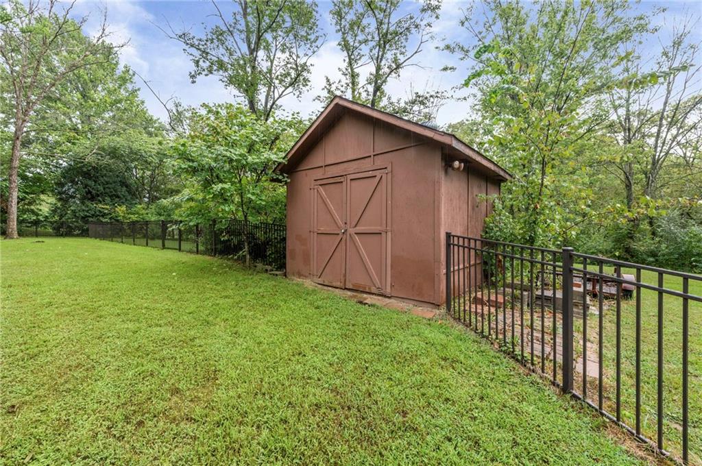13619 Clementine Road Smithville, MO 64089 - Photo 40 of 52 Gallery Image 40