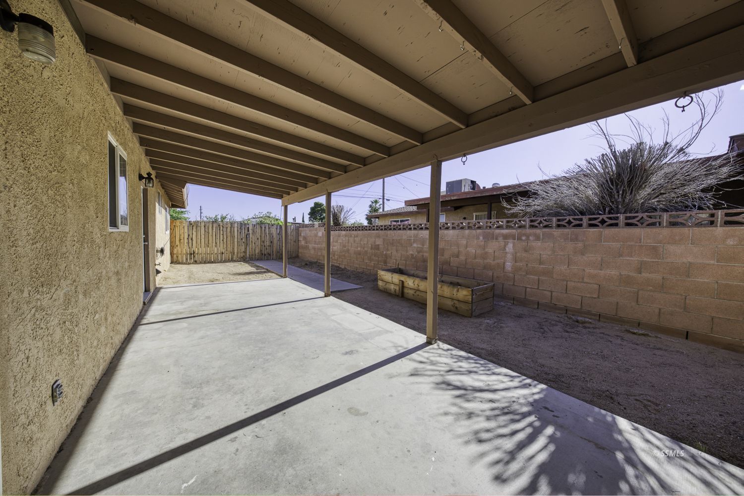 705 West Graaf Avenue Ridgecrest, CA 93555 - Photo 21 of 24