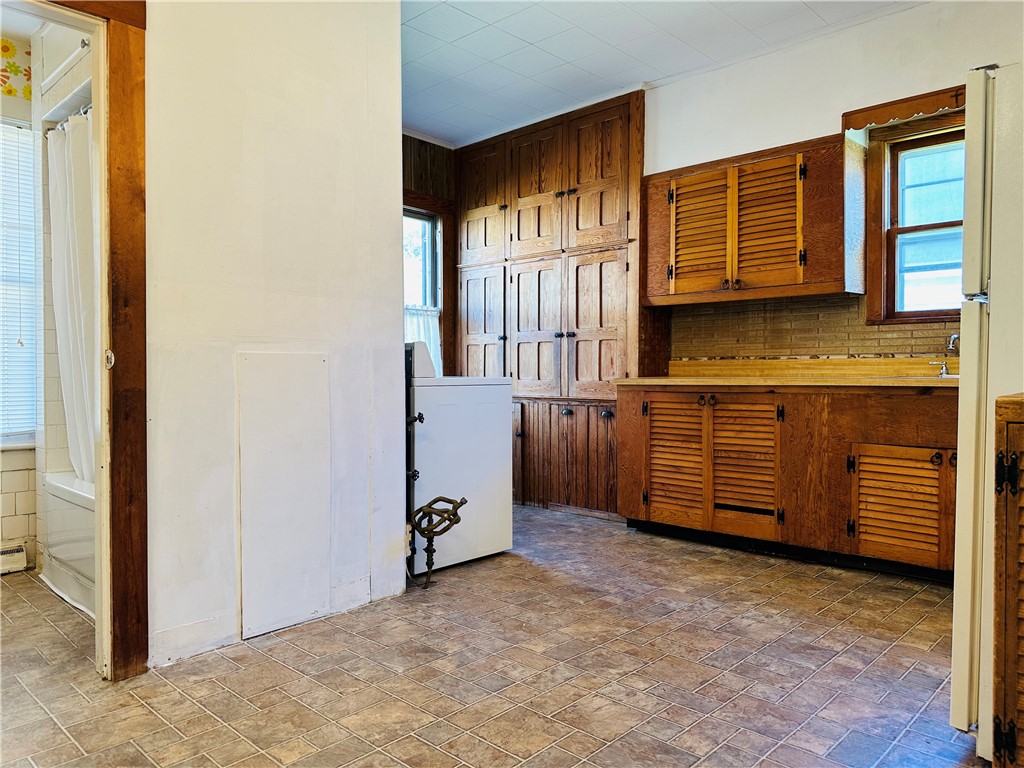 2 Bruce Street Walton, NY 13856 - Photo 7 of 28