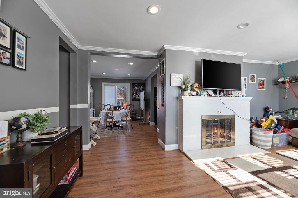 6106 Manor Road Clinton, MD 20735 - Photo 7 of 39