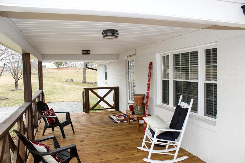 470 Short Bark Road Madisonville, TN 37354 - Photo 10 of 40 Gallery Image 10