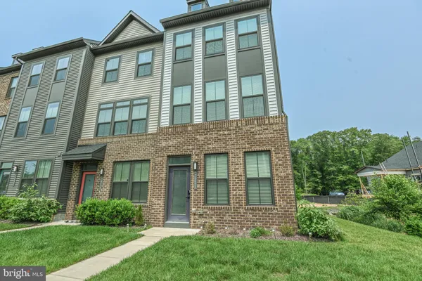 $2,850 | 7221 Sprouse Court, Glen Burnie, MD 21060
