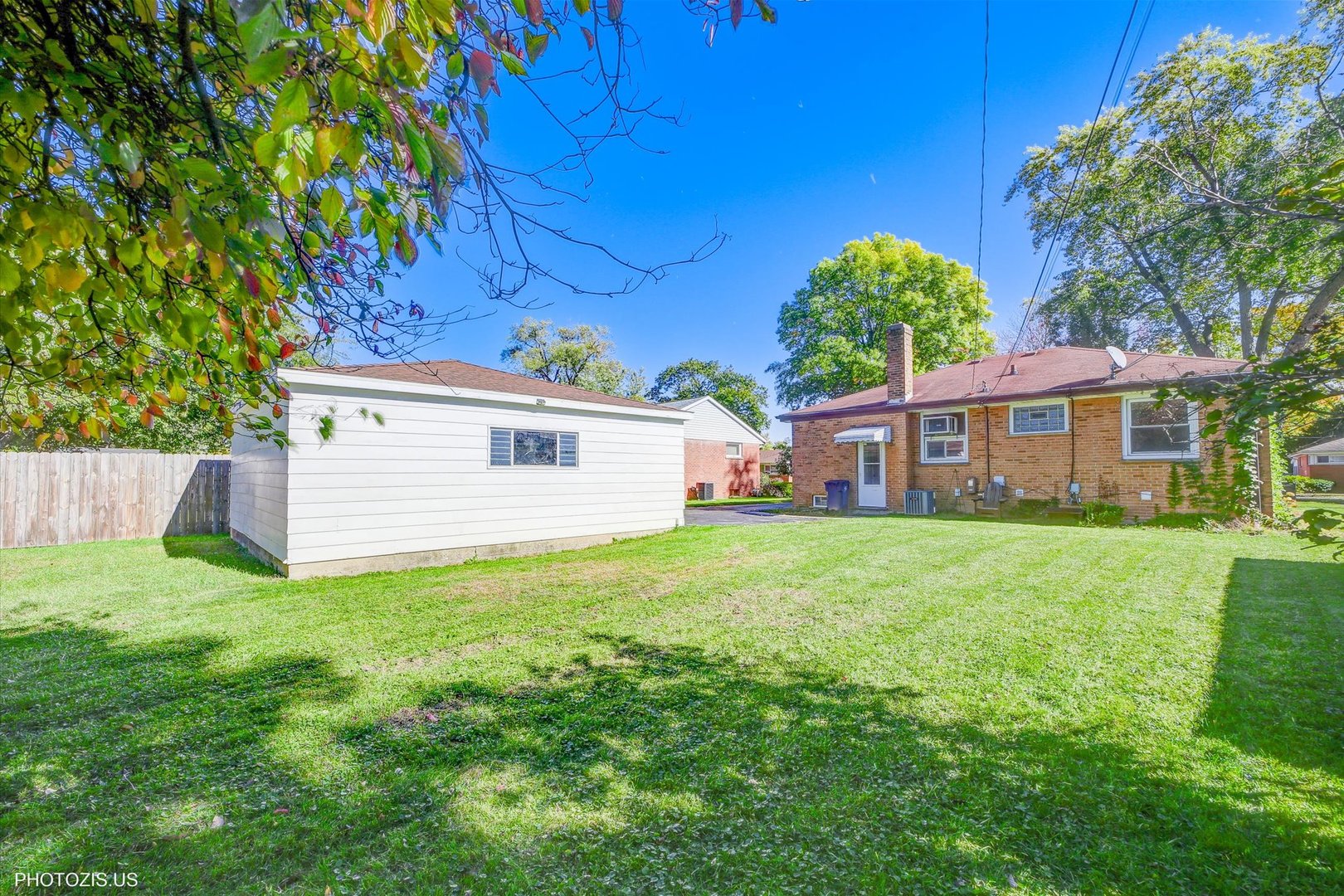 1210 Mohawk Drive Elgin, IL 60120 - Photo 29 of 36