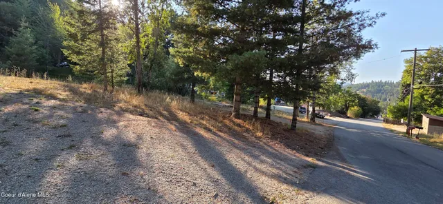 $414,999 | 930 Lower Page Road, Smelterville, ID 83868