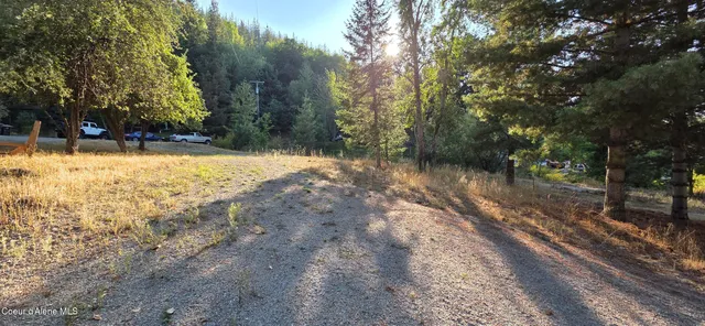 $414,999 | 930 Lower Page Road, Smelterville, ID 83868
