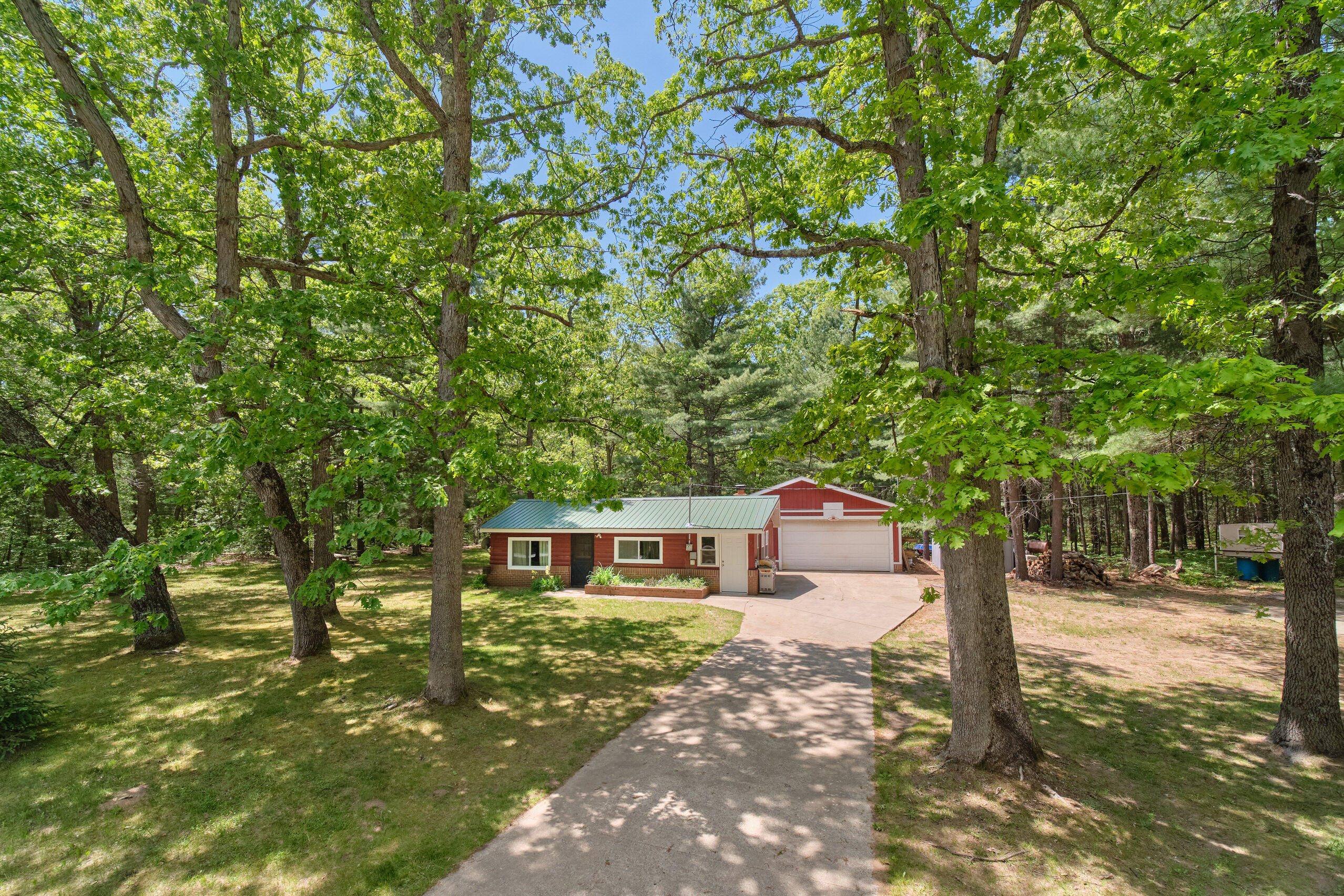 237 North Campbell Road Fountain, MI 49410 - Photo 33 of 34 Both sunshine and shade