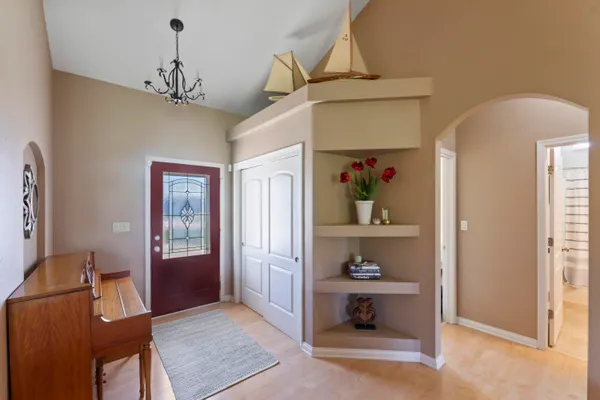 $675,000 | N86-w27678 Meadowview Court, Hartland, WI 53029