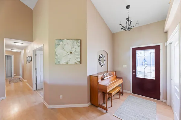 $675,000 | N86-w27678 Meadowview Court, Hartland, WI 53029