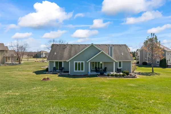 $675,000 | N86-w27678 Meadowview Court, Hartland, WI 53029
