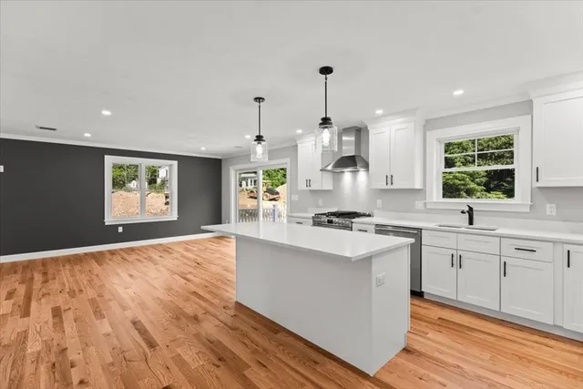 $949,900 | 15 Elm Place, Hanson, MA 02341