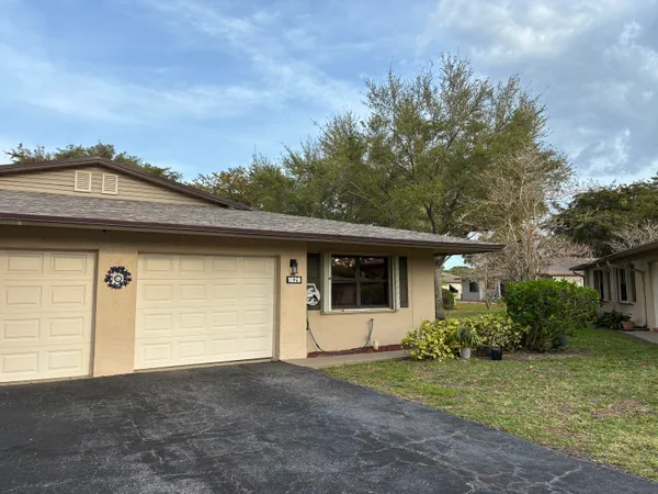 $2,400 | 1628 Palmland Drive, Boynton Beach, FL 33436