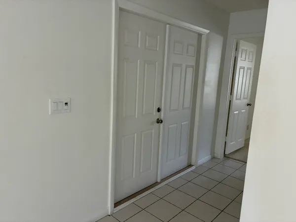$2,400 | 1628 Palmland Drive, Boynton Beach, FL 33436