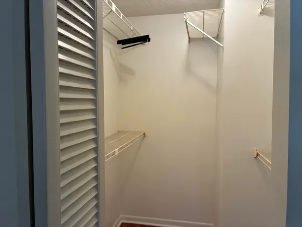 $2,400 | 1628 Palmland Drive, Boynton Beach, FL 33436