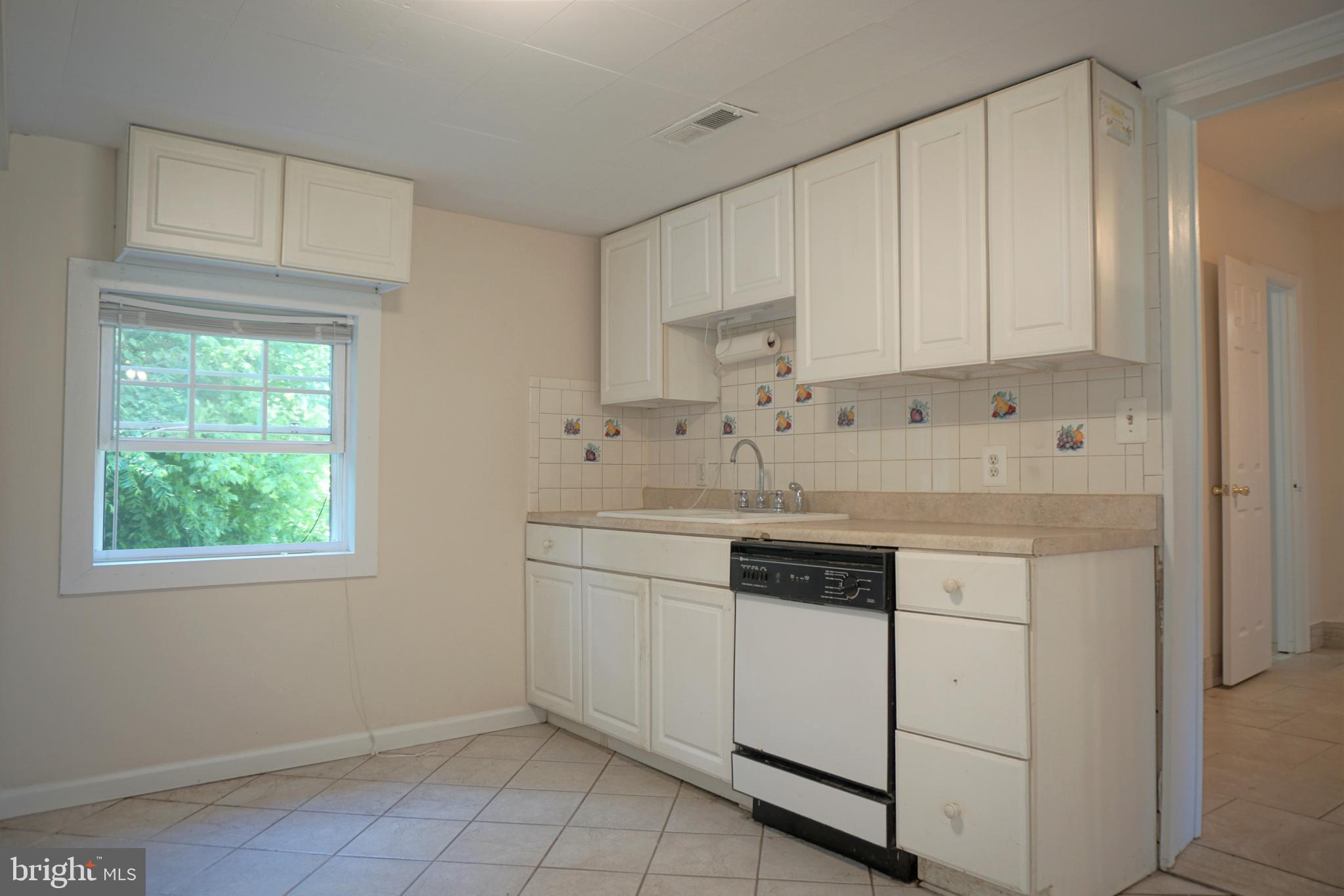 30104 Zoar Road Locust Grove, VA 22508 - Photo 9 of 24 Gallery Image 9