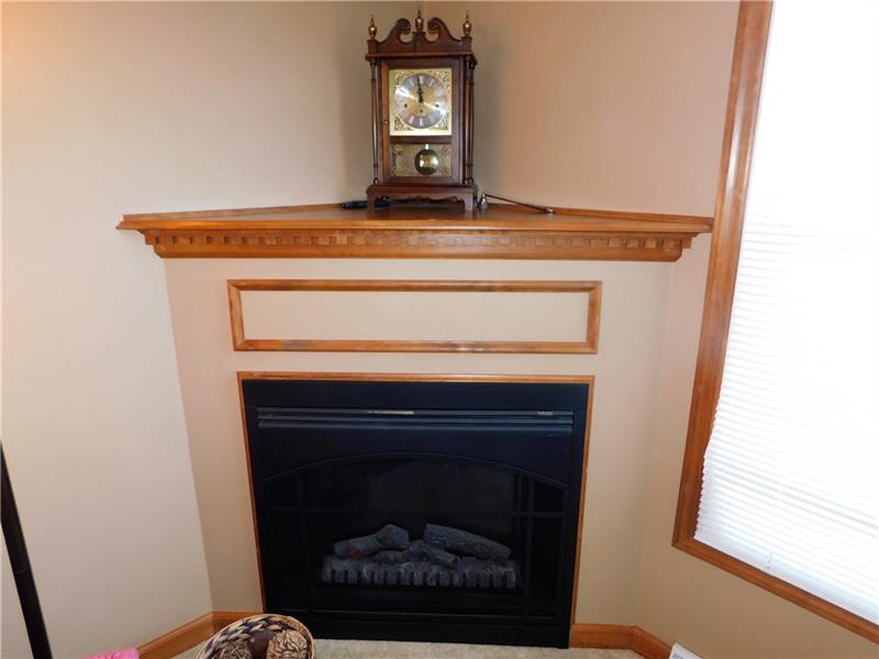 560 Reed Court Jeannette, PA 15644 - Photo 4 of 17