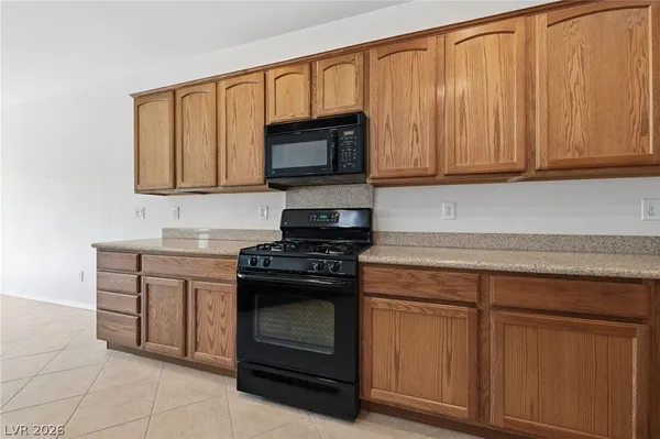 $2,095 | 2166 Idaho Falls Drive, Henderson, NV 89044