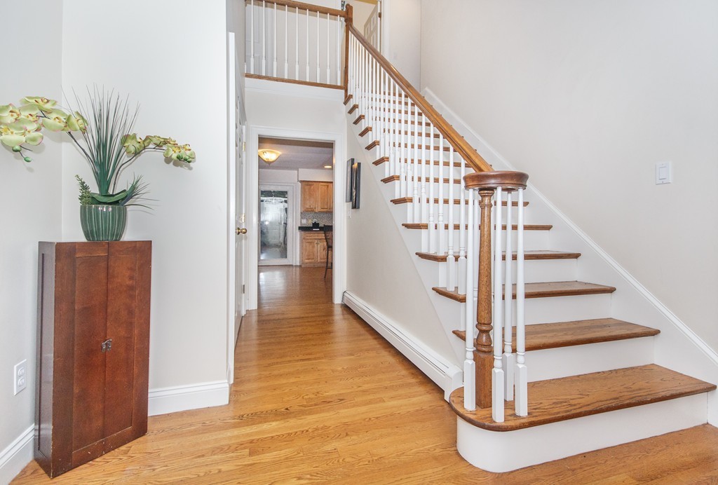 71 Aletha Road Needham, MA 02492 - Photo 3 of 23