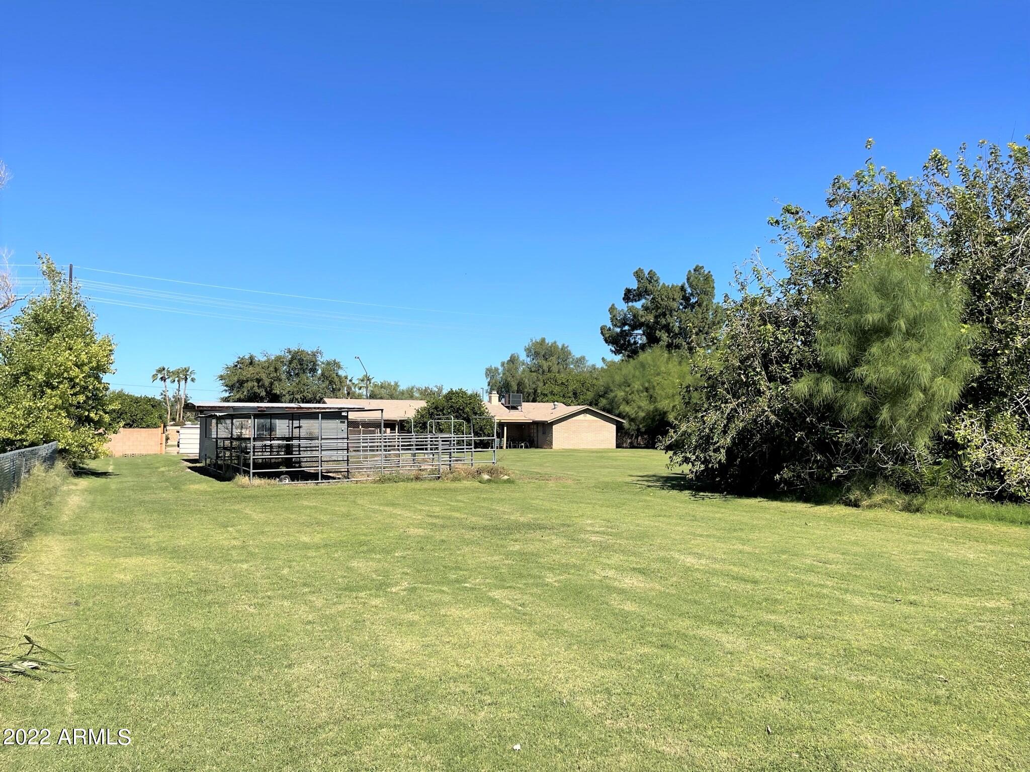 139 East Ray Road Gilbert, AZ 85295 - Photo 7 of 25 IMG_9605(1)