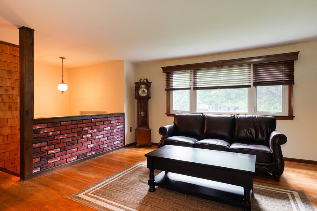 12 Juniper Brook Road Northborough, MA 01532 - Photo 10 of 32 Gallery Image 10