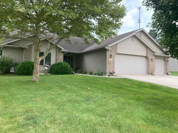 $319,500 | 309 Ironwood Lane, Ossian, IN 46777