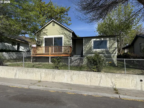 $309,000 | 510 Grant Avenue, Maupin, OR 97037