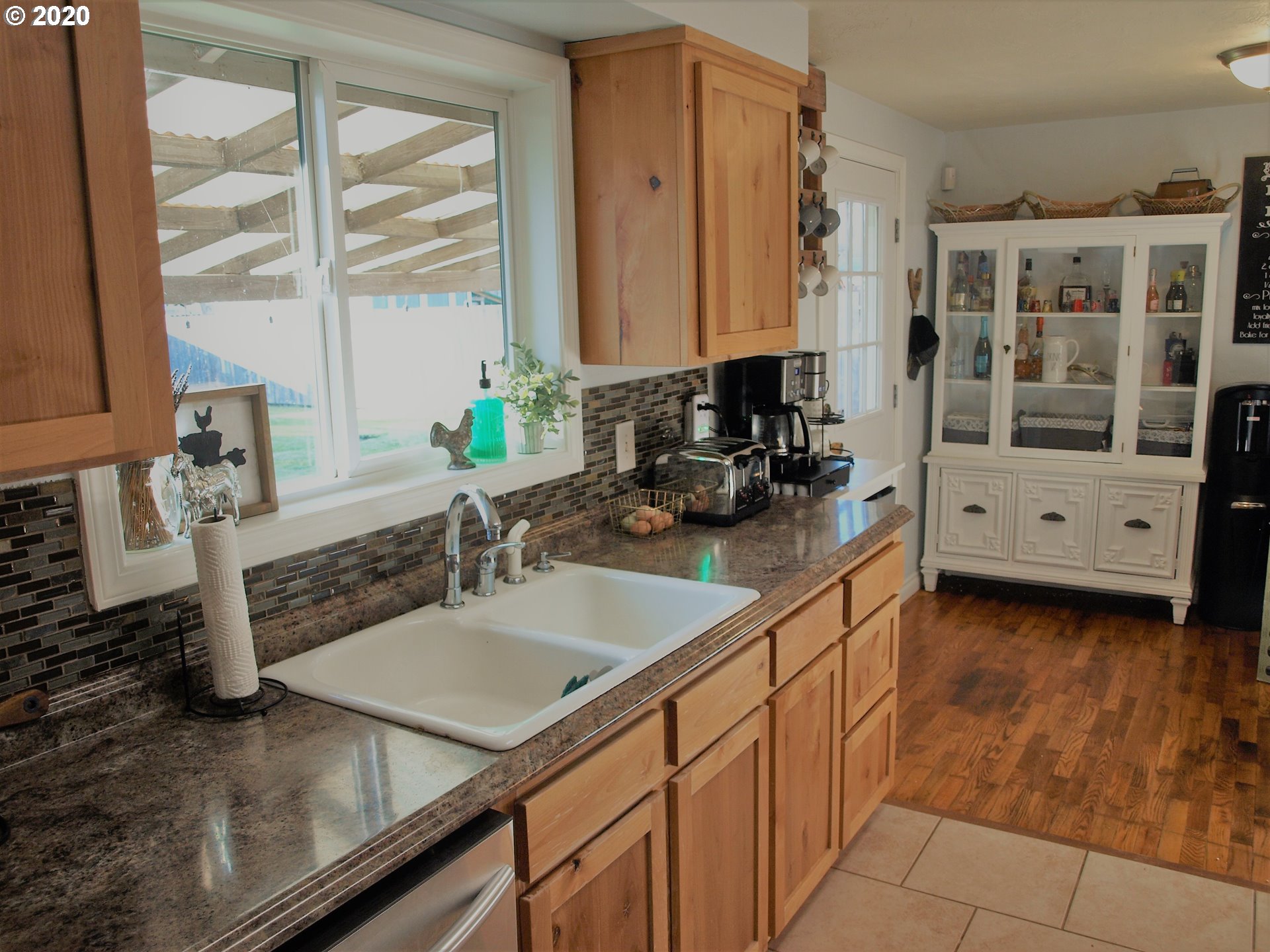 1380 1st Street Springfield, OR 97477 - Photo 11 of 30