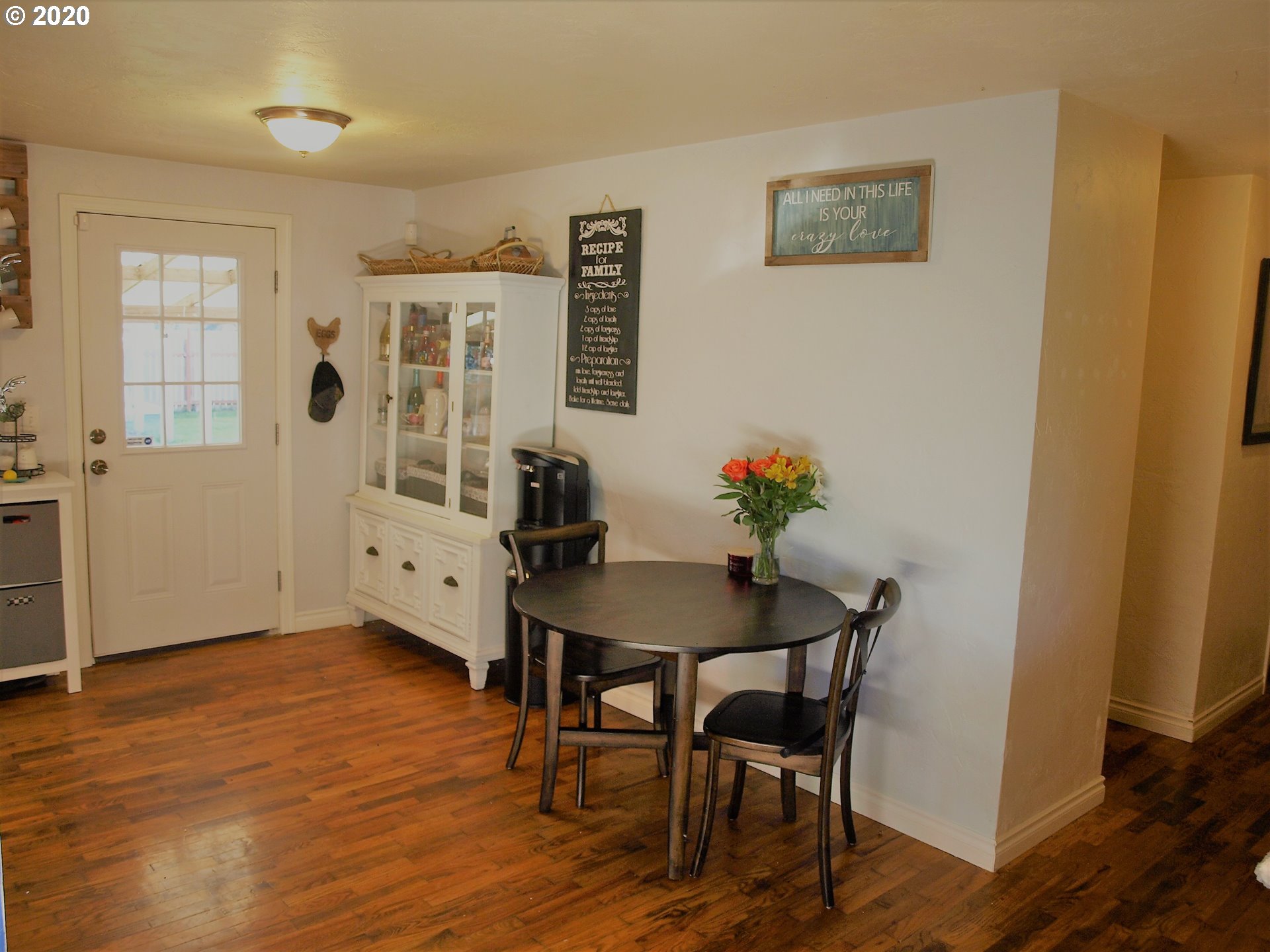 1380 1st Street Springfield, OR 97477 - Photo 8 of 30