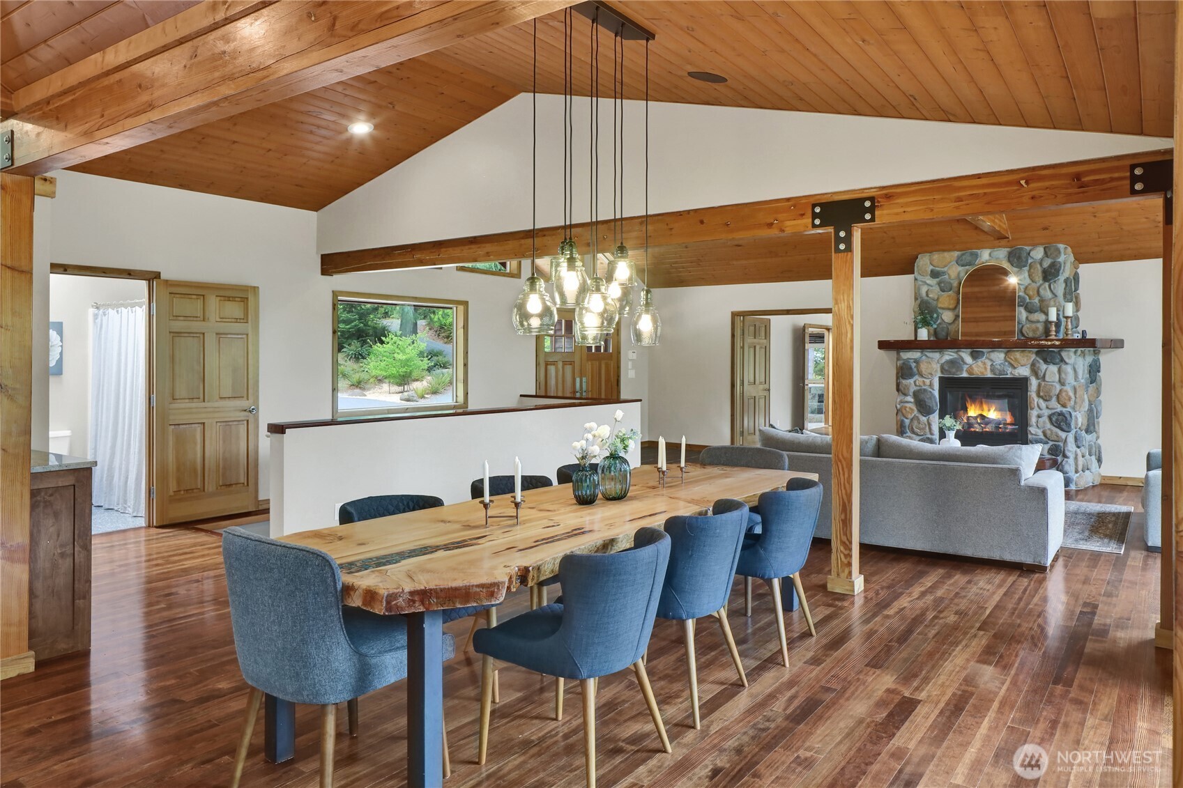 5052 Samish Way Bellingham, WA 98229 - Photo 12 of 40 Gallery Image 12