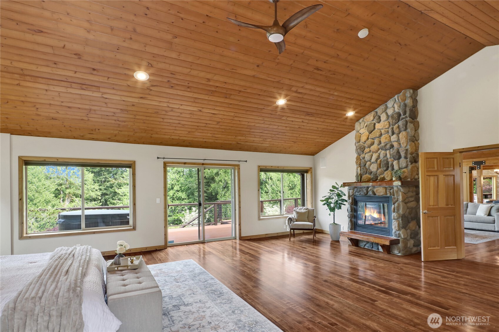 5052 Samish Way Bellingham, WA 98229 - Photo 14 of 40 Gallery Image 14