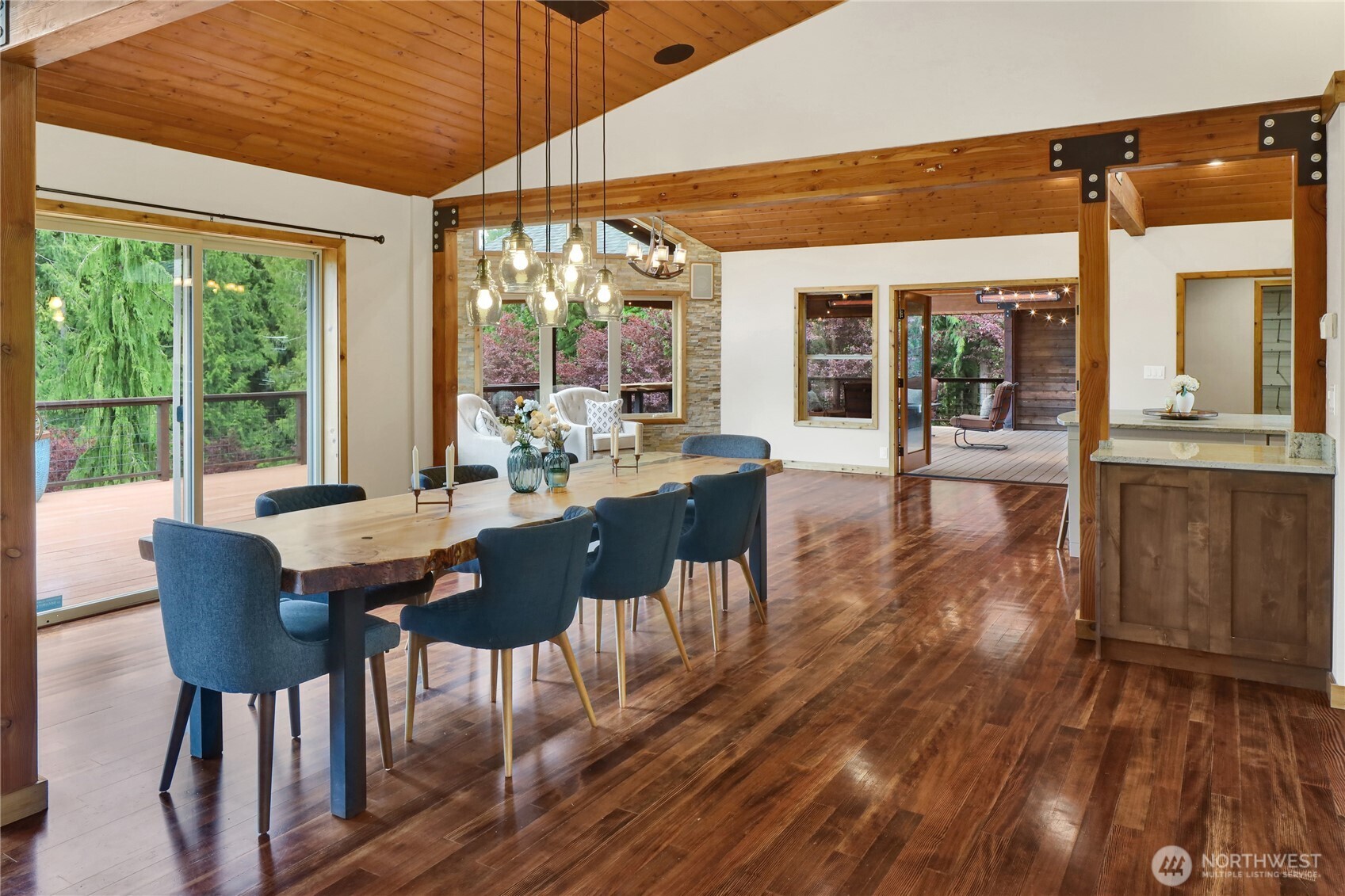 5052 Samish Way Bellingham, WA 98229 - Photo 4 of 40 Gallery Image 4