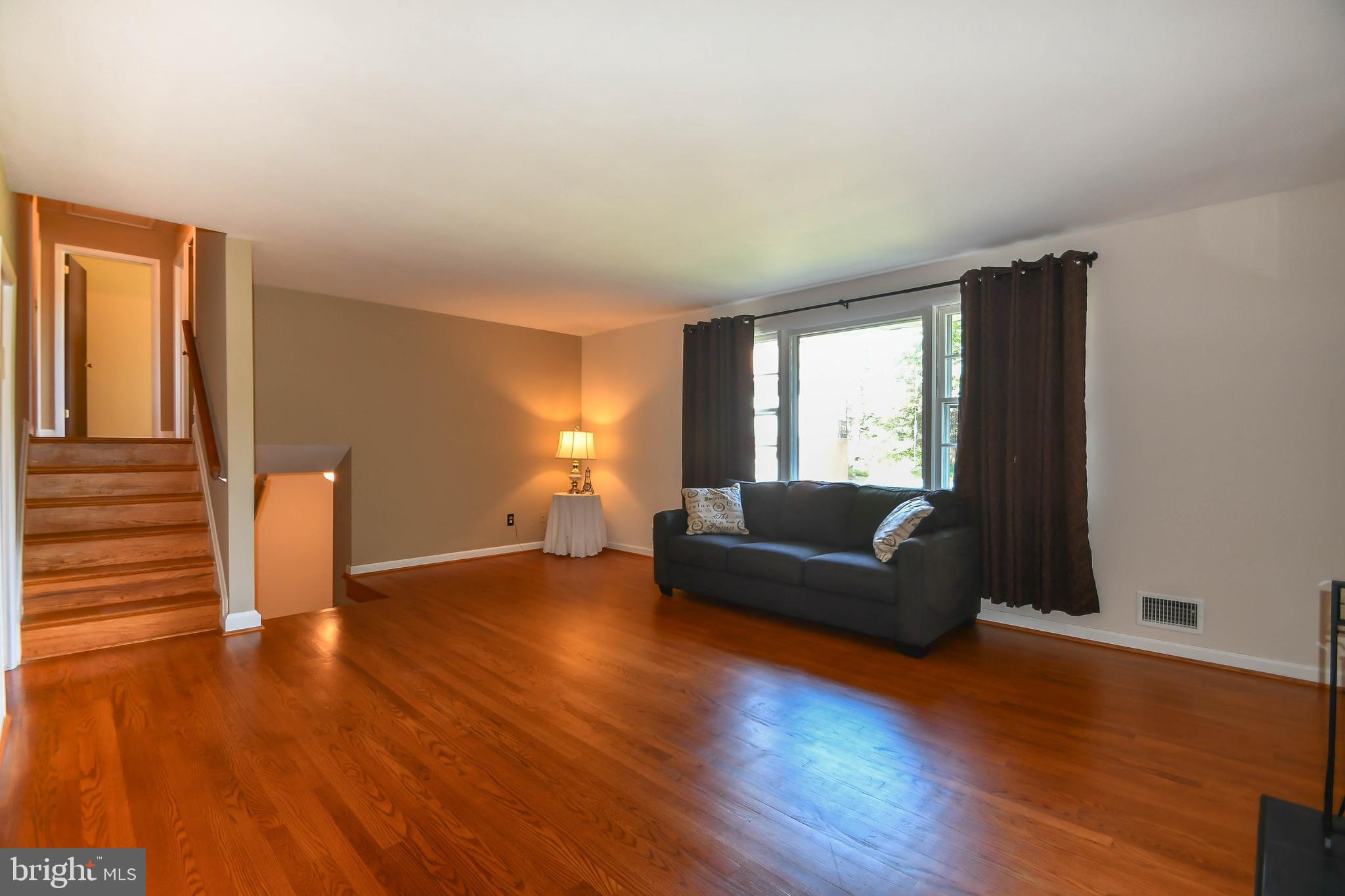 13 Edgeclift Road Towson, MD 21286 - Photo 11 of 34 Living Room with Large Picture Window