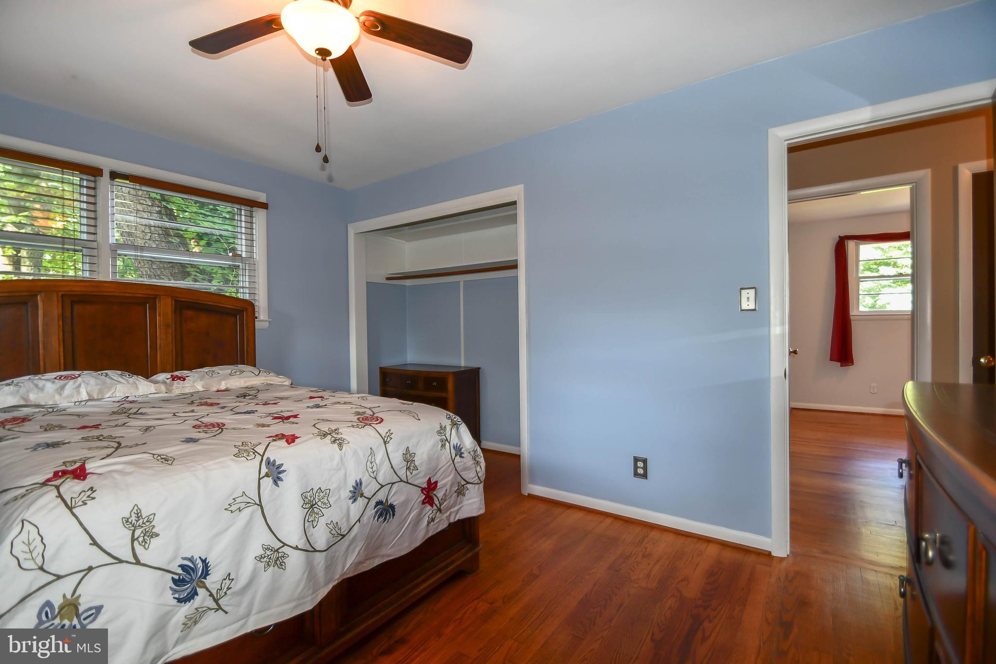 13 Edgeclift Road Towson, MD 21286 - Photo 14 of 34 Master Bedroom with Ceiling Fan