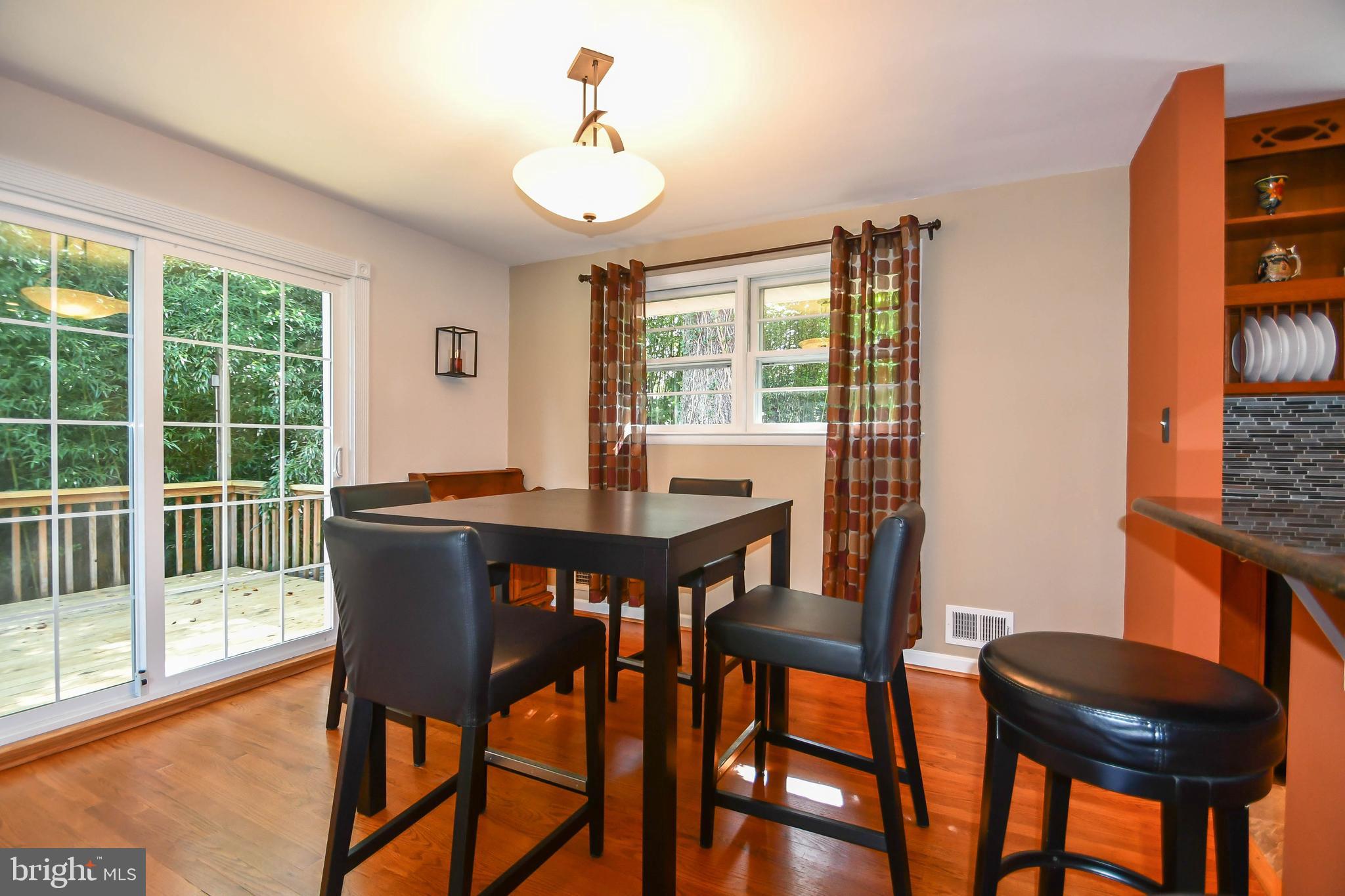 13 Edgeclift Road Towson, MD 21286 - Photo 7 of 34 Dining Room with Sliders to New Deck
