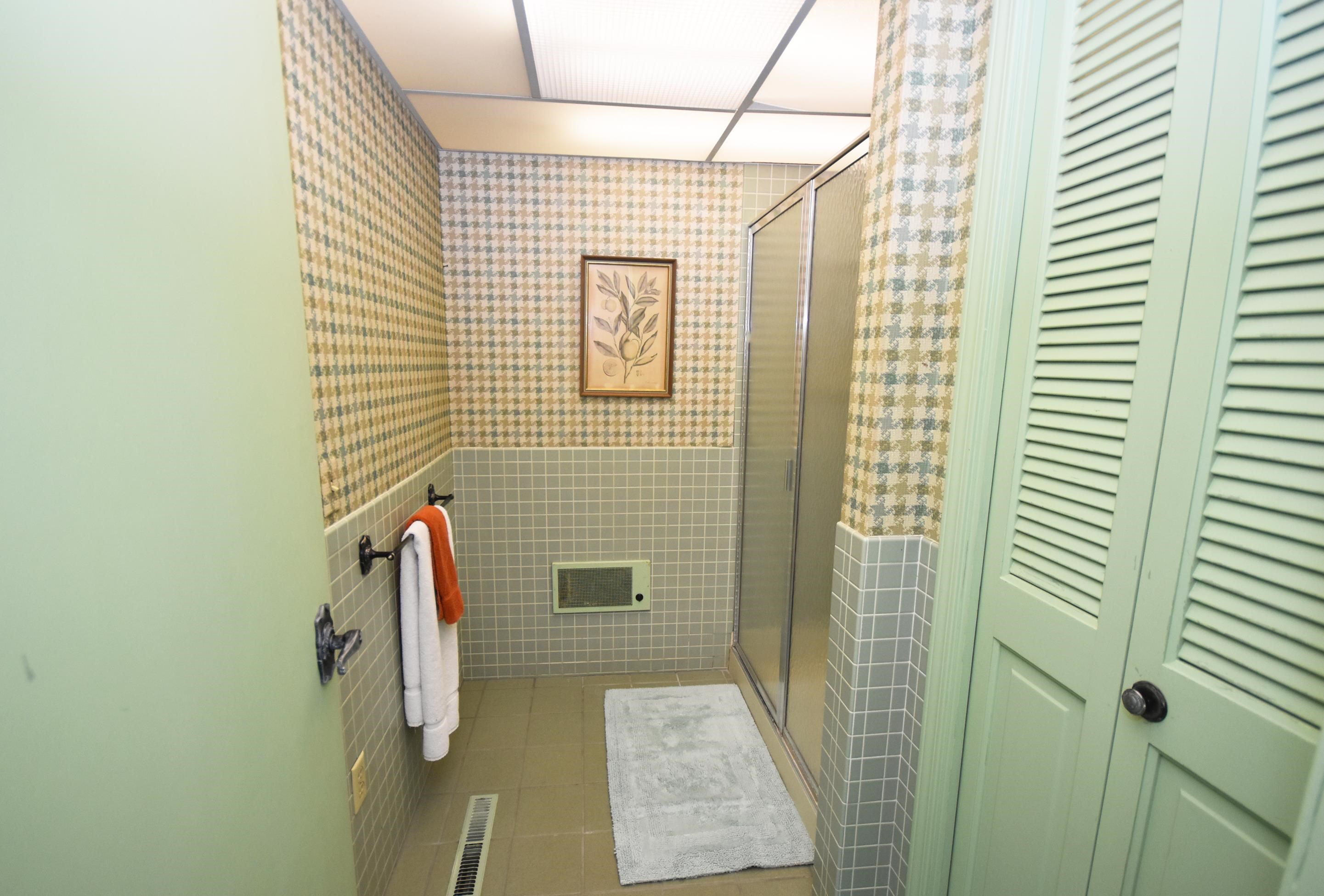 7212 South Dunns Farm Road Maple City, MI 49664 - Photo 38 of 40 1921407-ab8d5366-2a3d-4adb-ad5d-d576867fc0eb.JPG